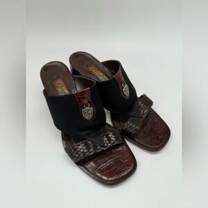 Vintage Brighton Women’s Black Fabric and Brown Crocodile Leather Sandals
